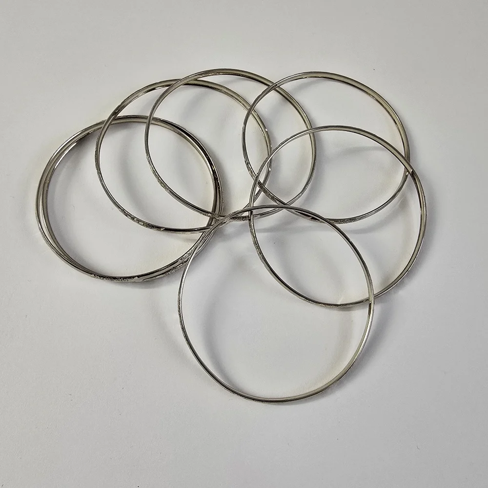 7 Day Bangle Gold/Silver Textured Bangles - Picture 5 of 6